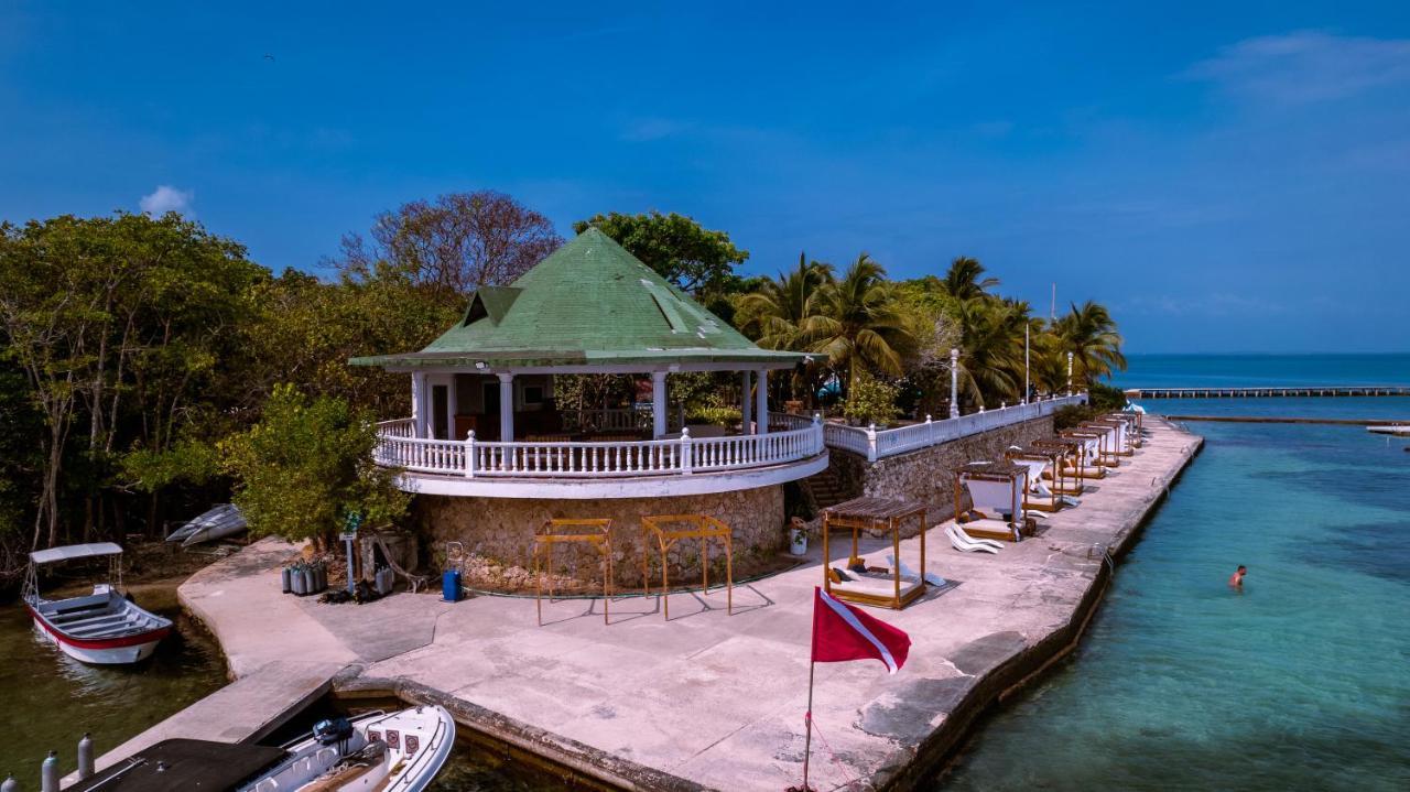 Hotel Cocoliso Island Resort Isla Grande  Exterior foto